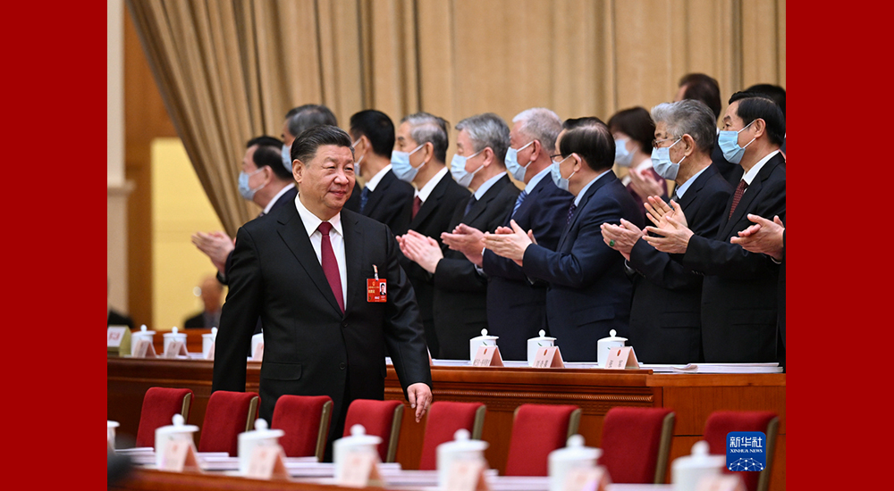 3月5日，第十四屆全國(guó)人民代表大會(huì)第一次會(huì)議在北京人民大會(huì)堂開(kāi)幕。習(xí)近平步入會(huì)場(chǎng)。