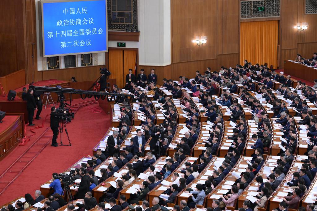 3月7日，全國政協(xié)十四屆二次會議在北京人民大會堂舉行第二次全體會議。?新華社記者 李賀 攝