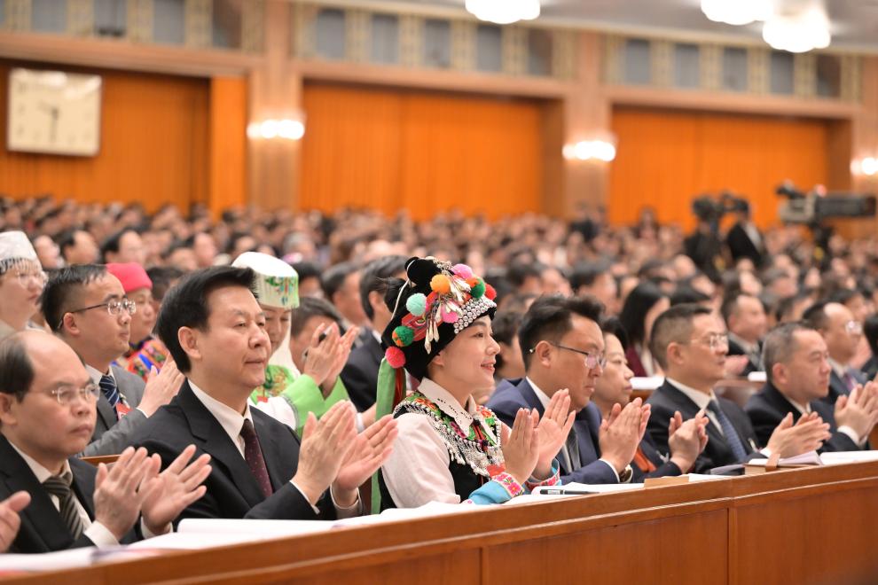 3月8日，十四屆全國人大二次會議在北京人民大會堂舉行第二次全體會議。新華社記者 謝環(huán)馳 攝